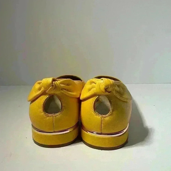 Talbots Yellow with Gold Accents Ballet Flats with Bow on Heel, Size 8 - Picture 7 of 10